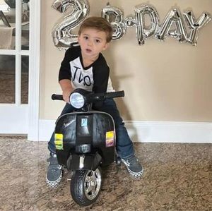 Meet your Posher, Adela